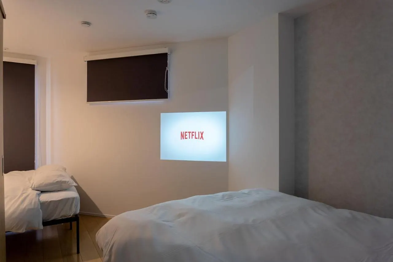 Apartment Shinjuku City House 新宿シティハウス Tokyo Japan